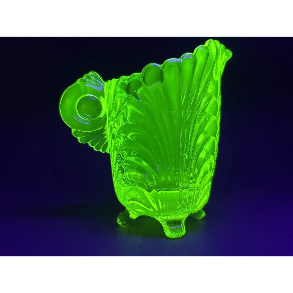 Vintage Vaseline Uranium Glass Creamer Inverted Fan and Feather Glow Glass 4in